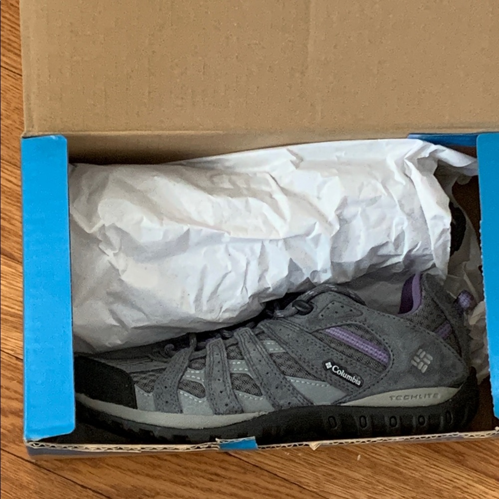 Columbia Women’s Redmond Shoe - Picture 9 of 11